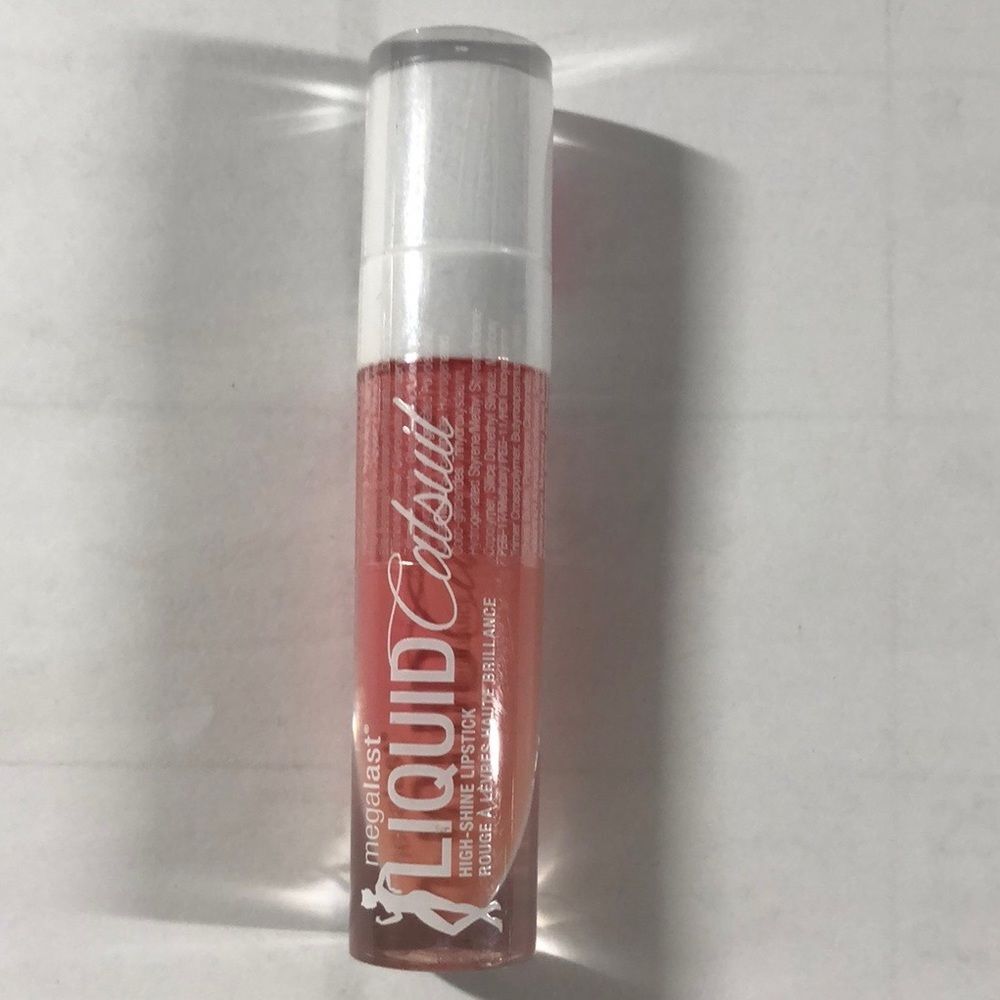 Wet n Wild MegaLast Liquid Catsuit High-Shine Lipstick Peach Stole My Look NEW